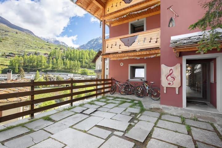 Maison De La Musique Cogne Exterior foto